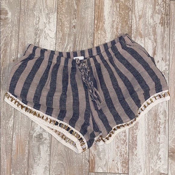 JOPLIN SHORTS - Picture 1 of 4